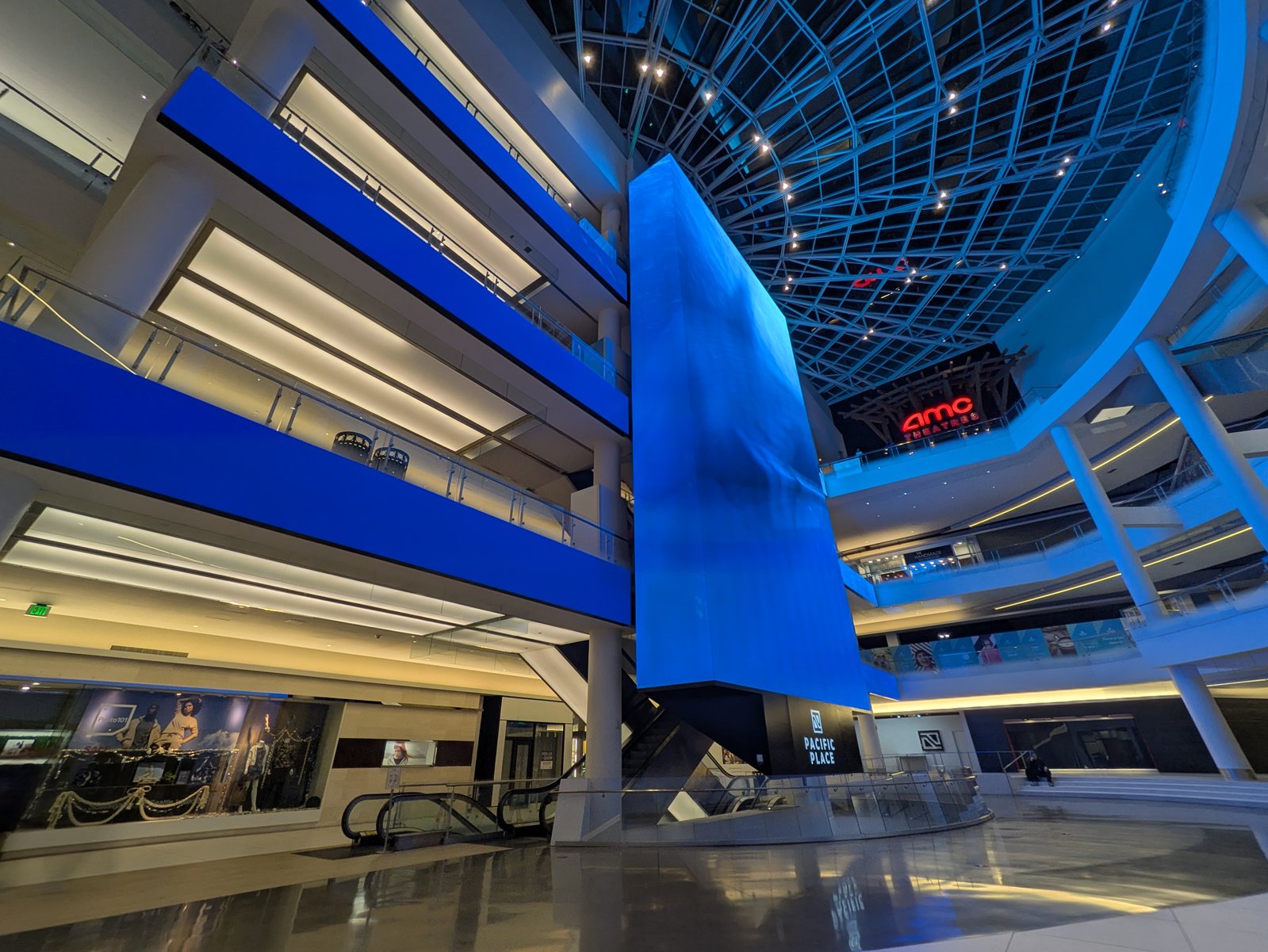 Pacific Place — five-story atrium
