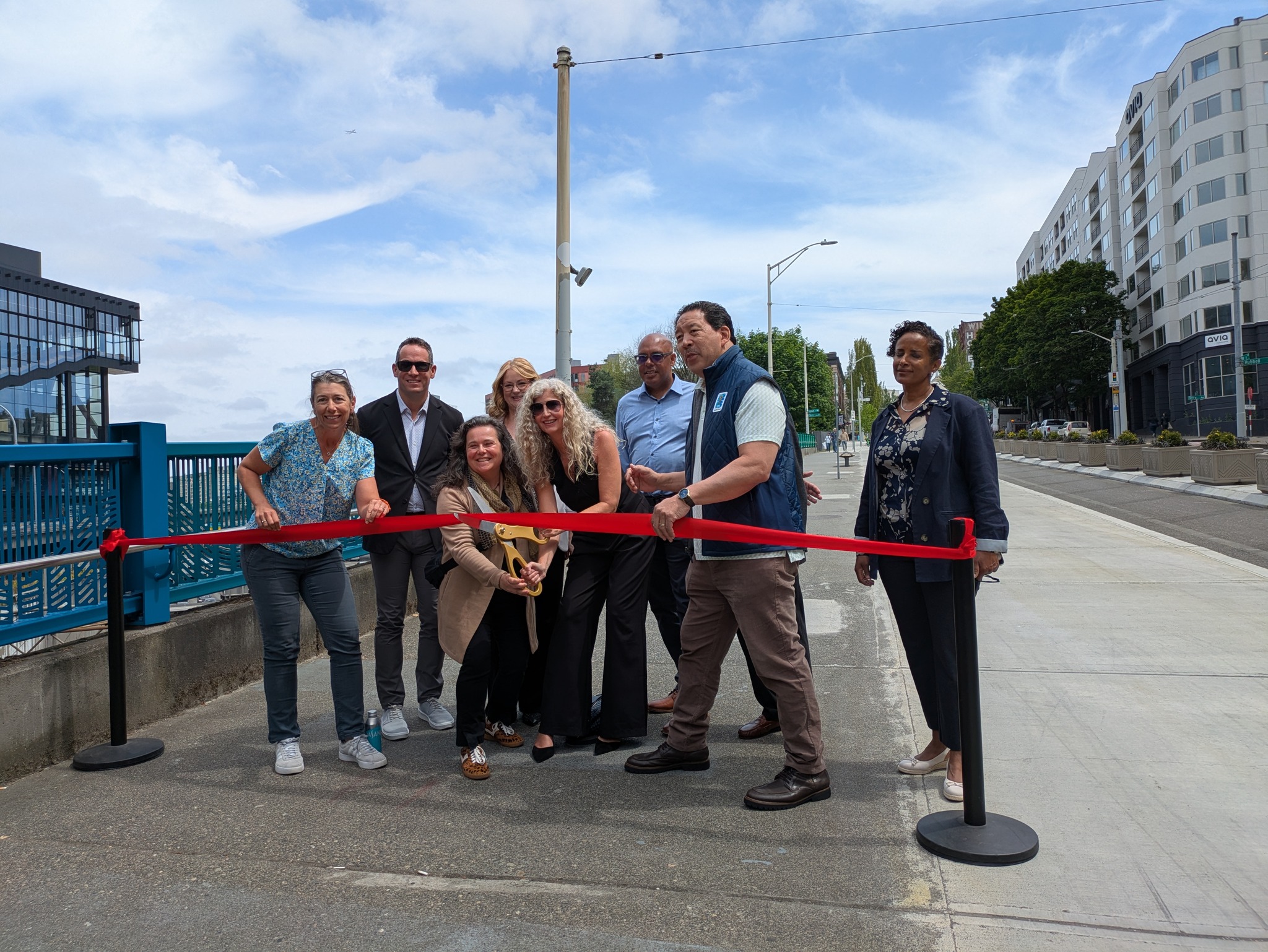Ribbon cutting for the Pike-Pine Improvements with former Mayor Bruce Harrell